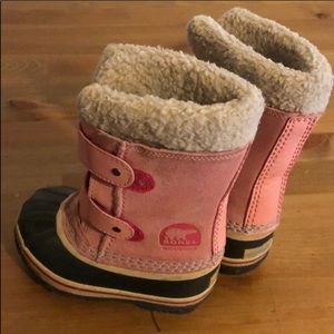Sorel Snow Boots size 8 toddler